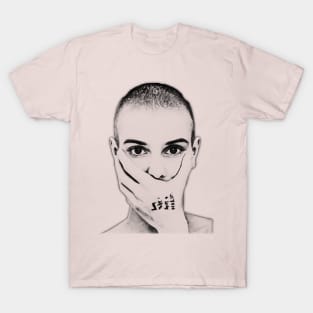 sinead oconnor on soft pink T-Shirt
